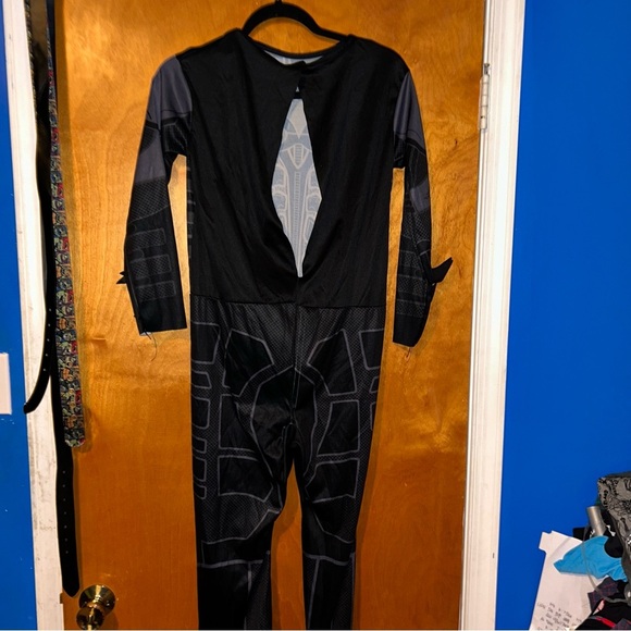 Youth Boys dark knight batman black Halloween costume large 12/14 superhero - Picture 4 of 5